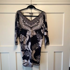 White house black market short dress/tunic in EUC.